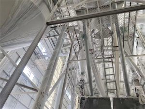 About 587671ea 9605a2f6 5bc117cb e73529af0